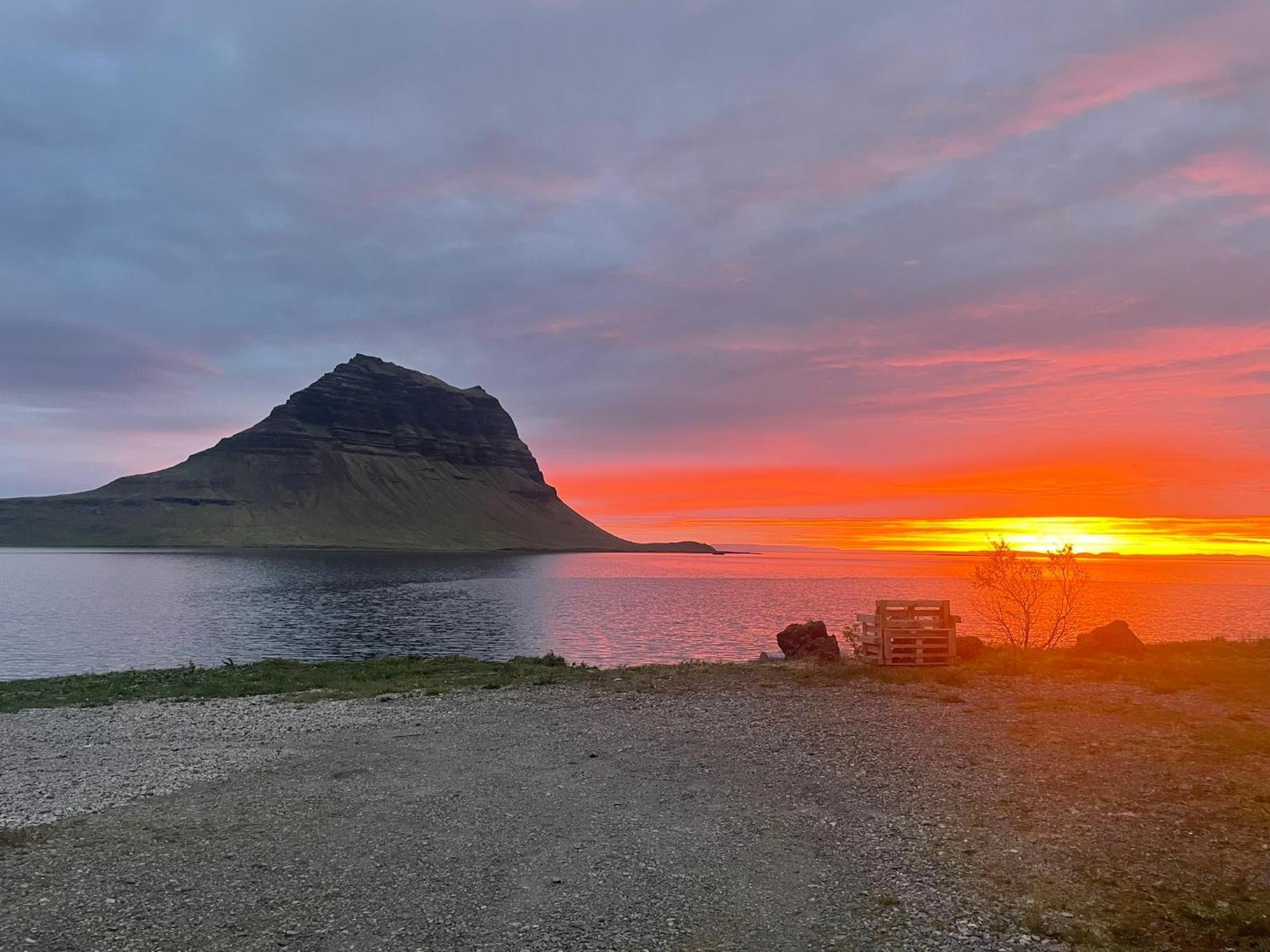 Kirkjufell Basement Apartment Grundarfjordur Exterior foto